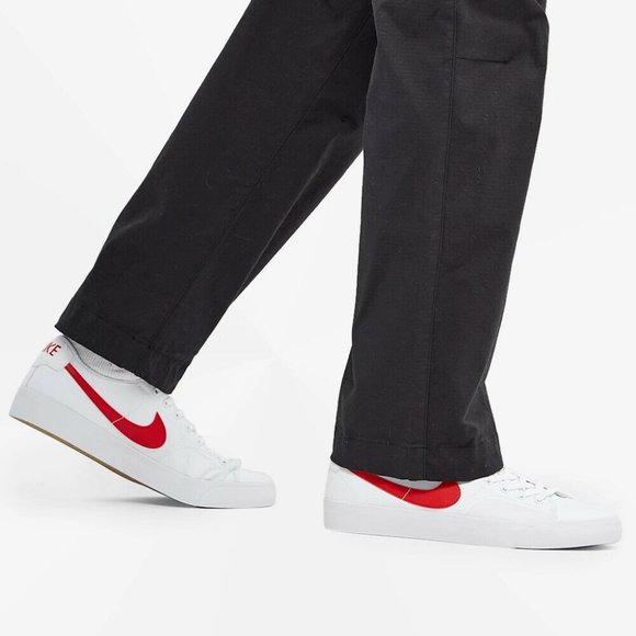 Nike SB BLZR Court Skateboarding Shoes  Blazer CV1658-100 - Picture 2 of 16